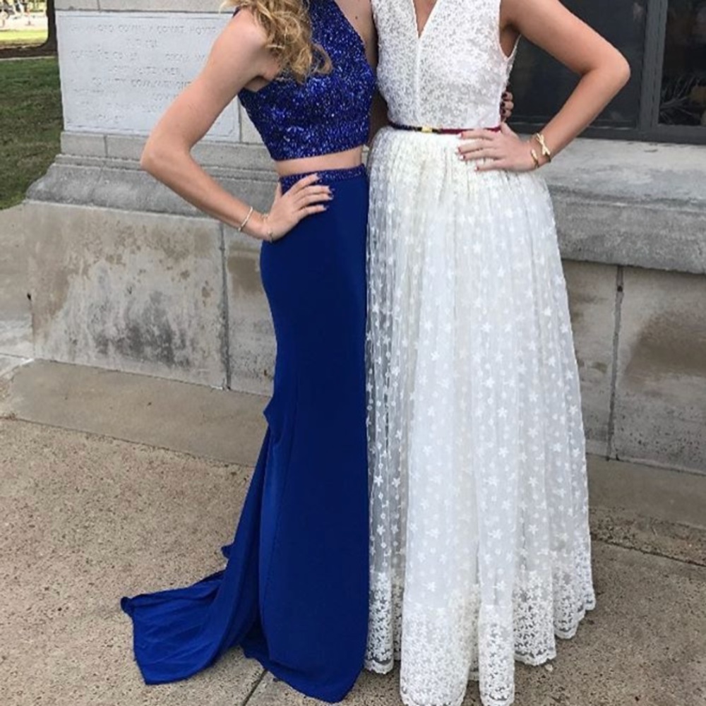 SPRING 2017 SHERRI HILL PROM DRESS (BLUE)